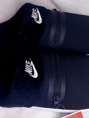 Nike Burrow NA Slippers Women's Size 9